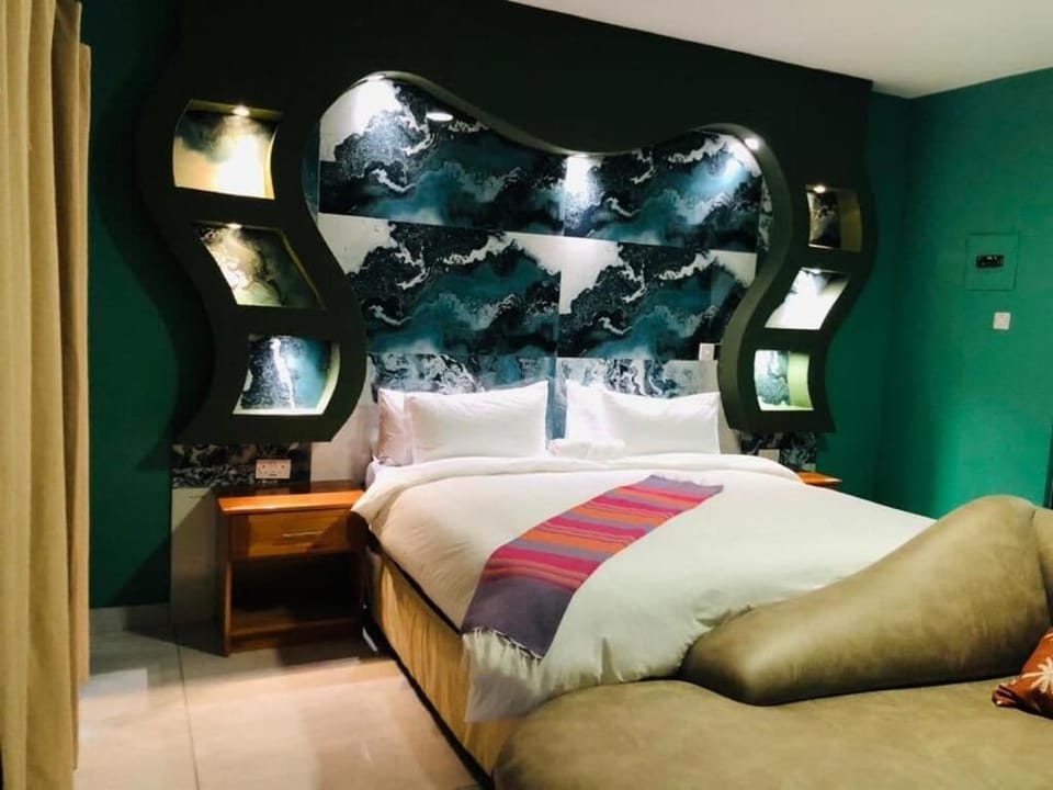 Superior Double Room | Desk, laptop workspace, free WiFi