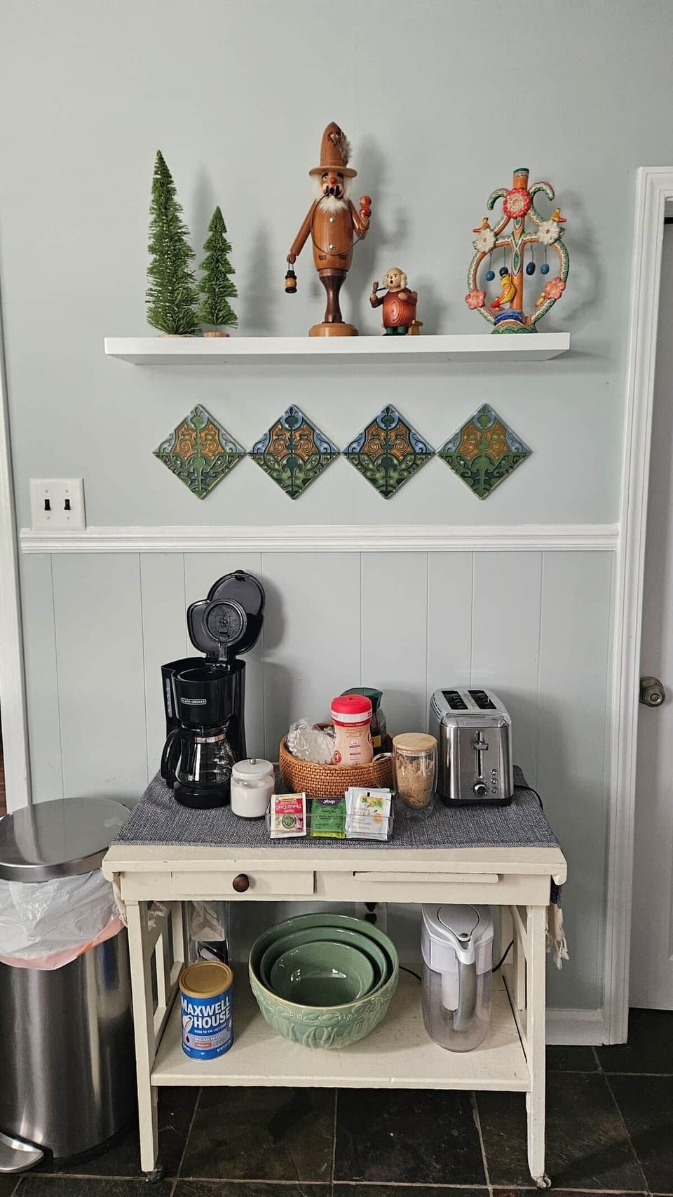 Coffee-Tea Bar with Seasonal Decoration