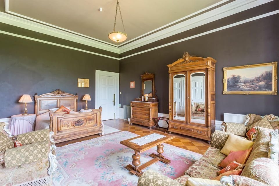 Argyll Country House Villa in England