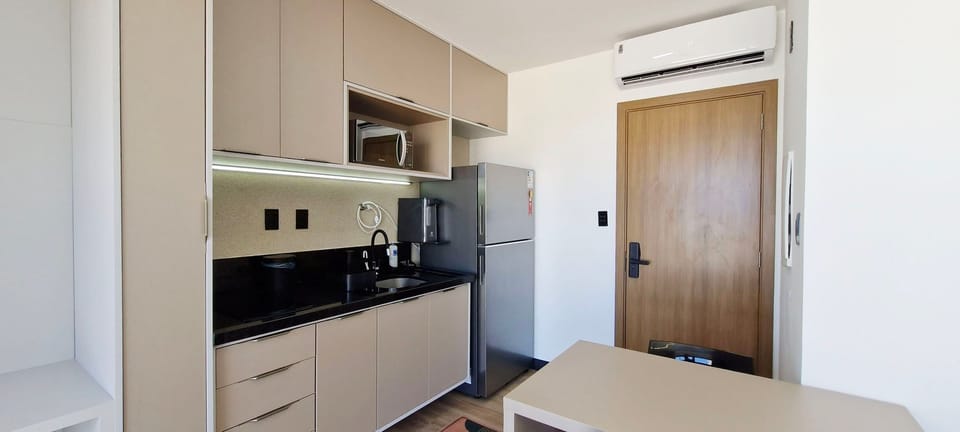 Comfort Apartment | Private kitchen | Fridge, microwave, stovetop, blender