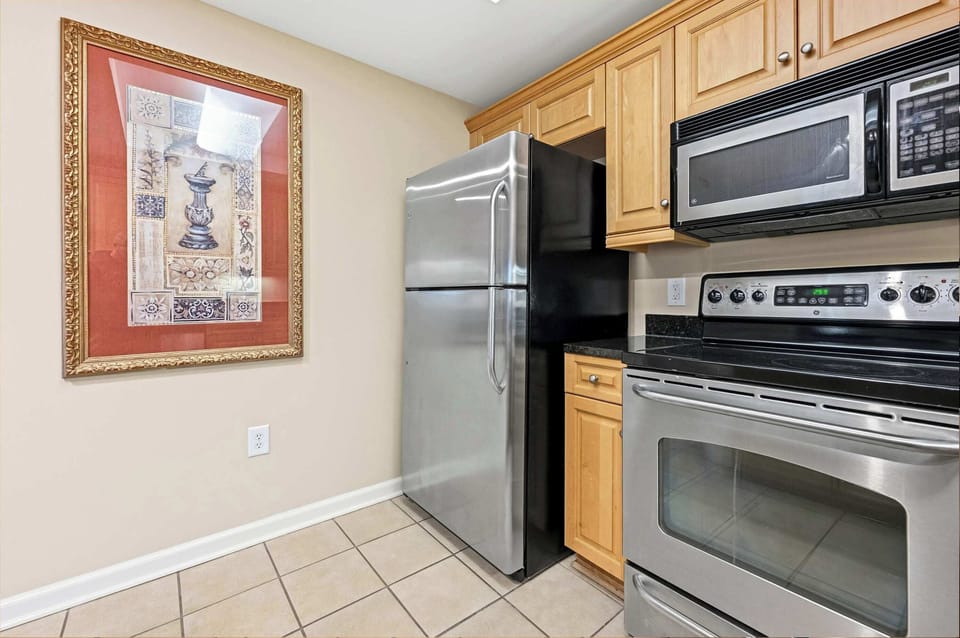 Large Kitchen Area
