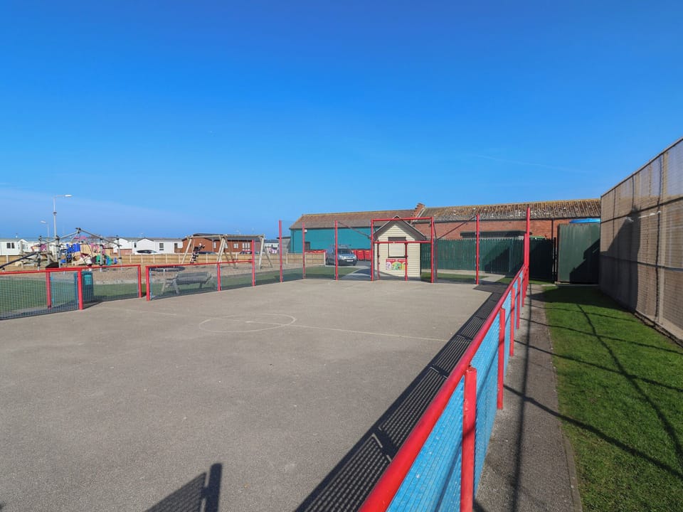 Cottage | Sport court
