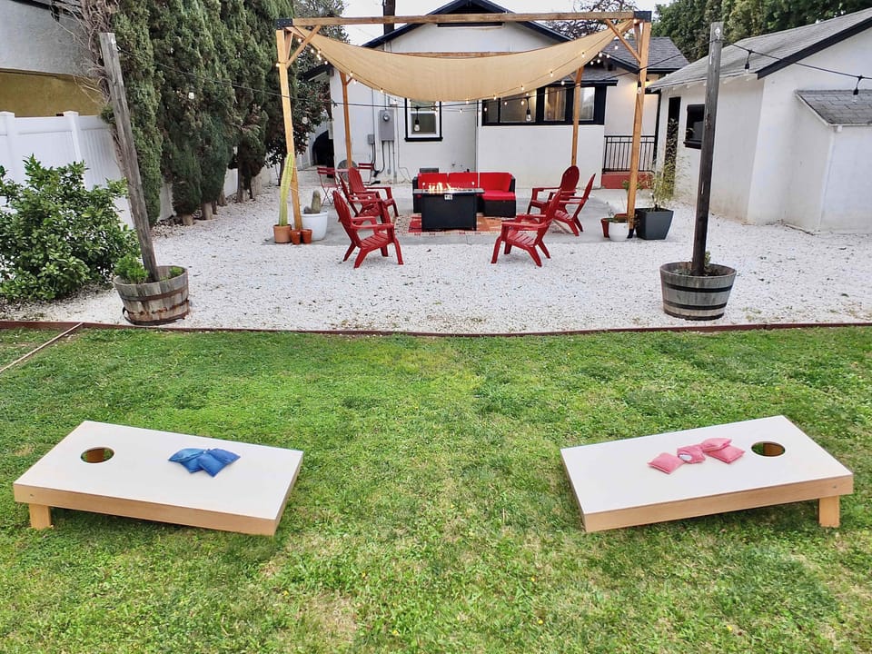 Spacious back yard with fire pit area 