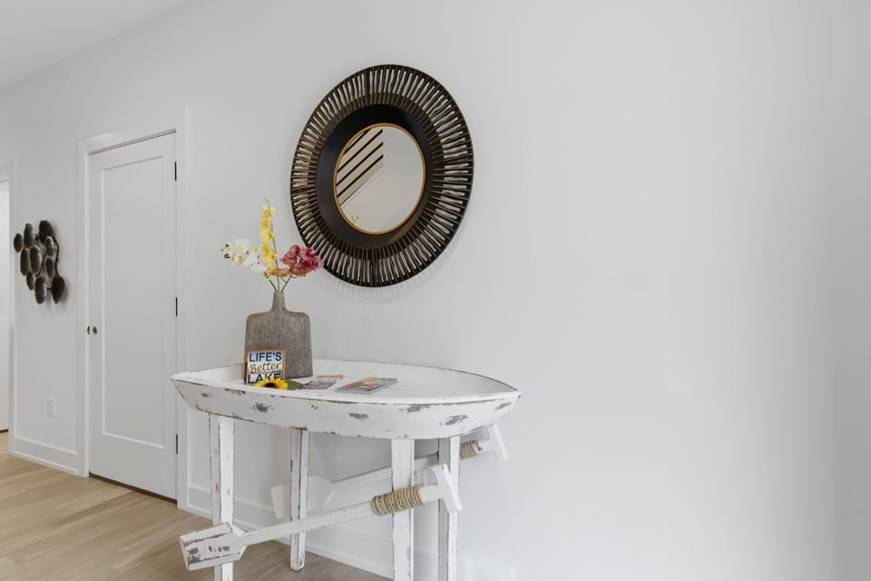 House, Multiple Beds, Patio (Casa Solstice) | 5 bedrooms, individually decorated, individually furnished, bed sheets