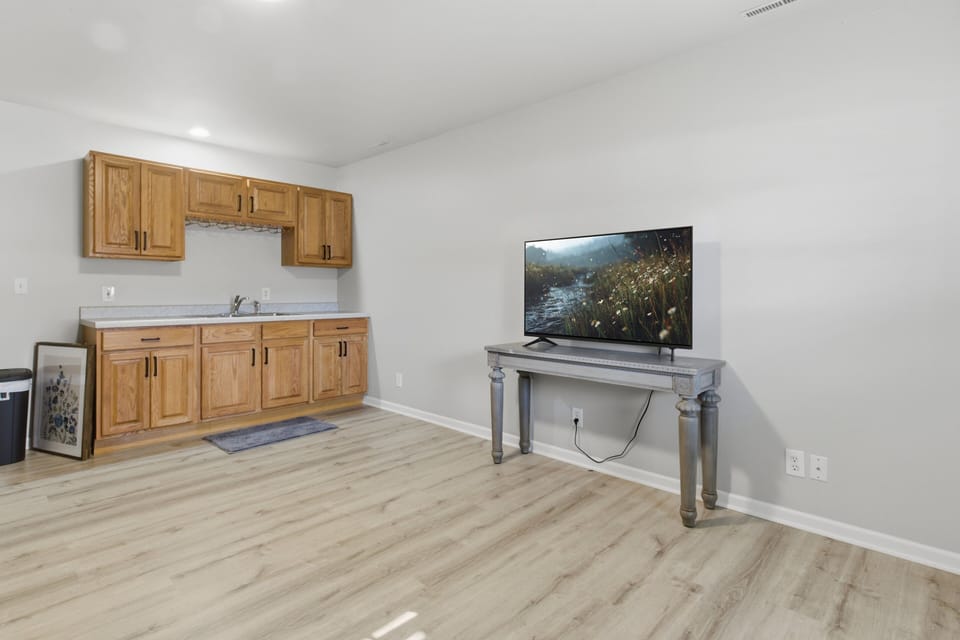 House, Multiple Beds, Patio (Runabout Retreat) | Living area