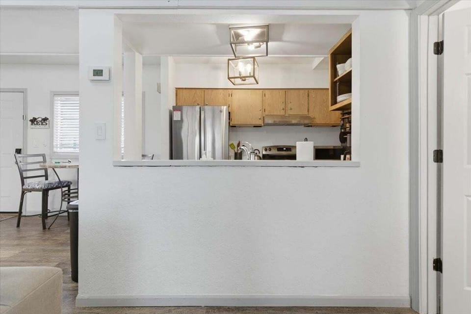House, Multiple Beds, Pool Access, Garden View (Hopetown Hideaway) | Private kitchen