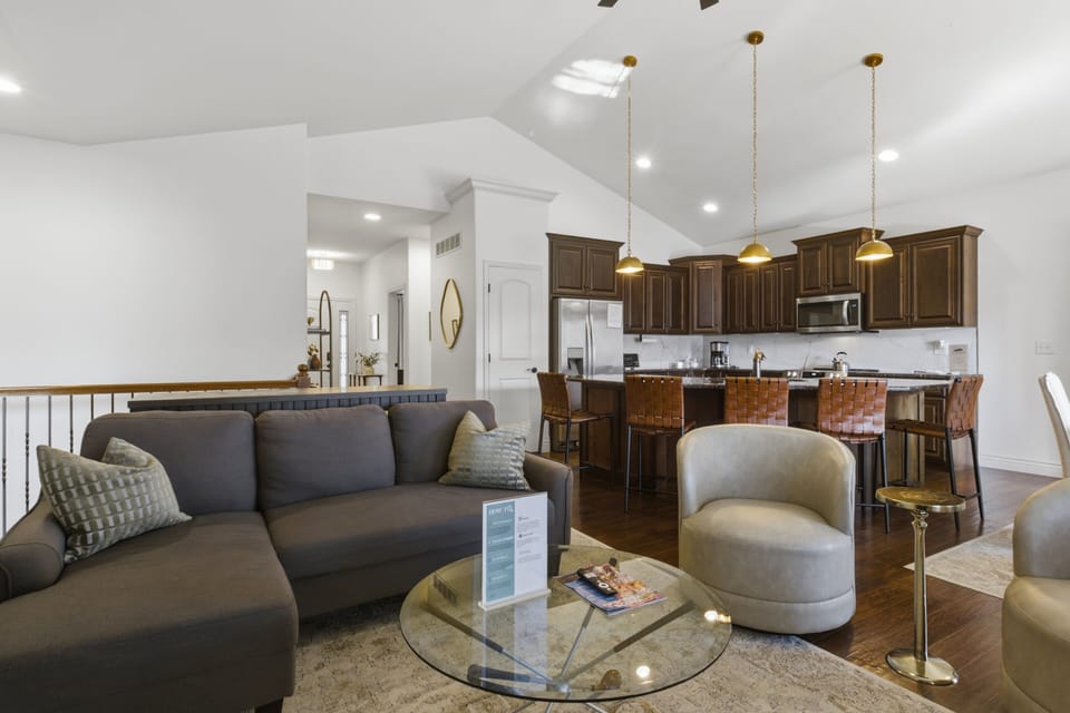 House, Multiple Beds, Patio, Garden View | Living area