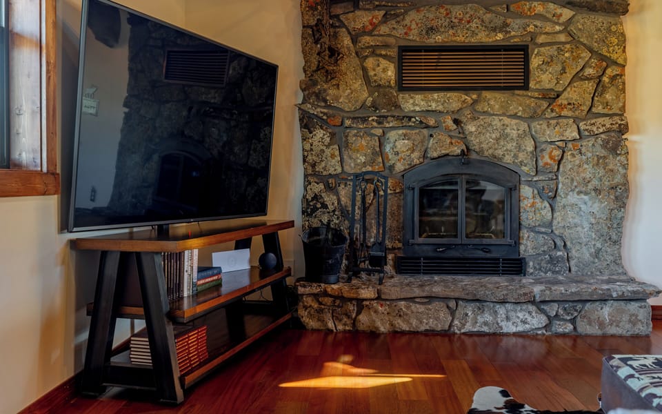 Smart tv in the main level living room for unwinding after a day on the trail