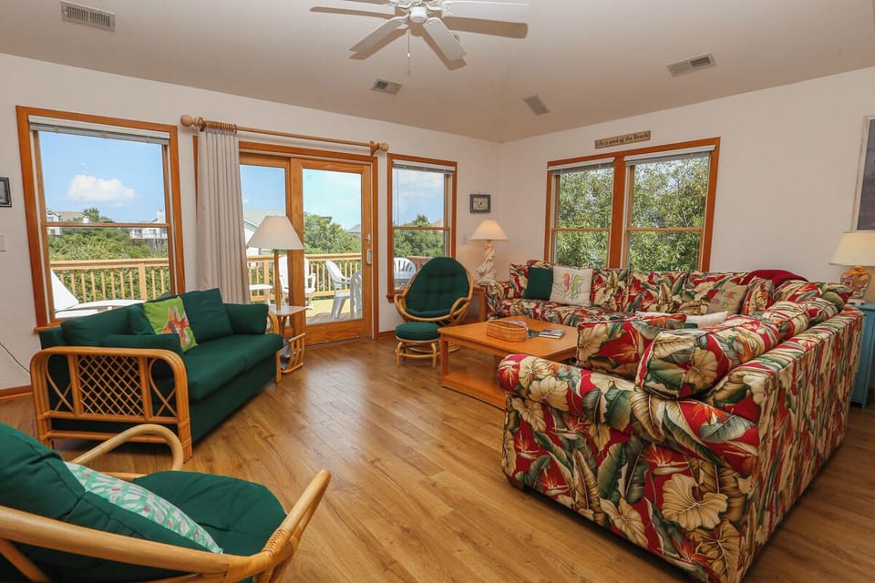 Living Room 2023