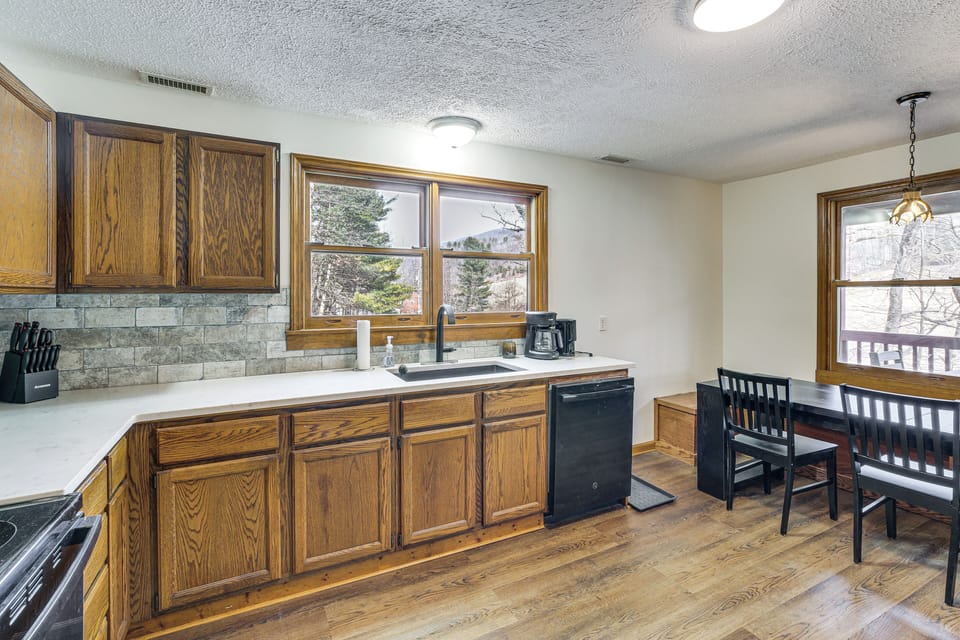 Kitchen | 2-Story House | In-Unit Laundry
