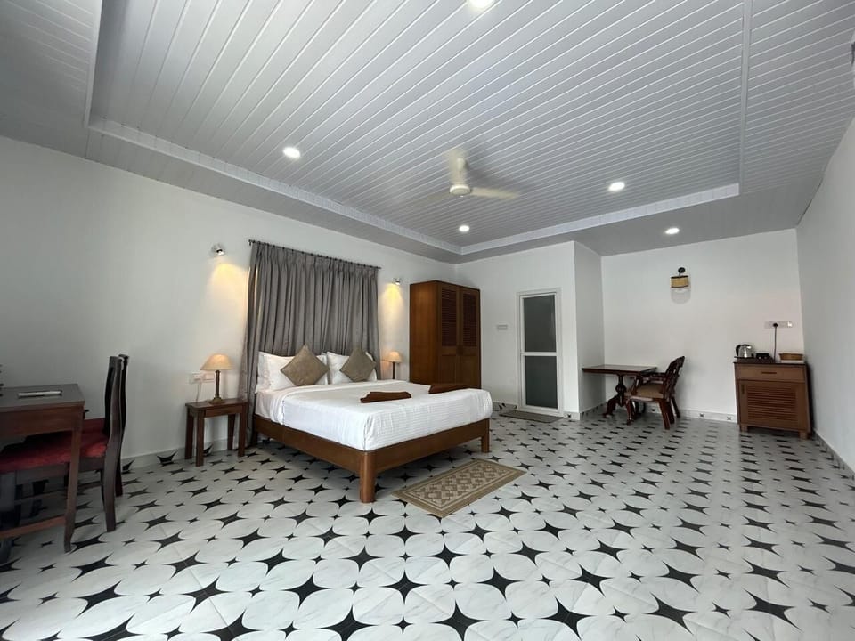 Comfort Double Room, Balcony, Pool View | Free WiFi