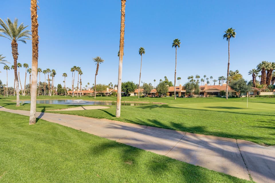 Golf Course & Water Views