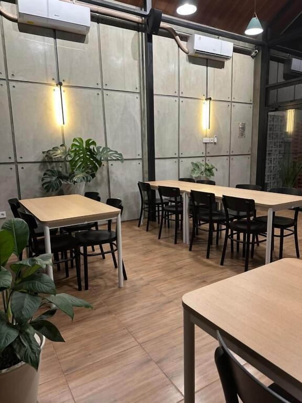 Cafe