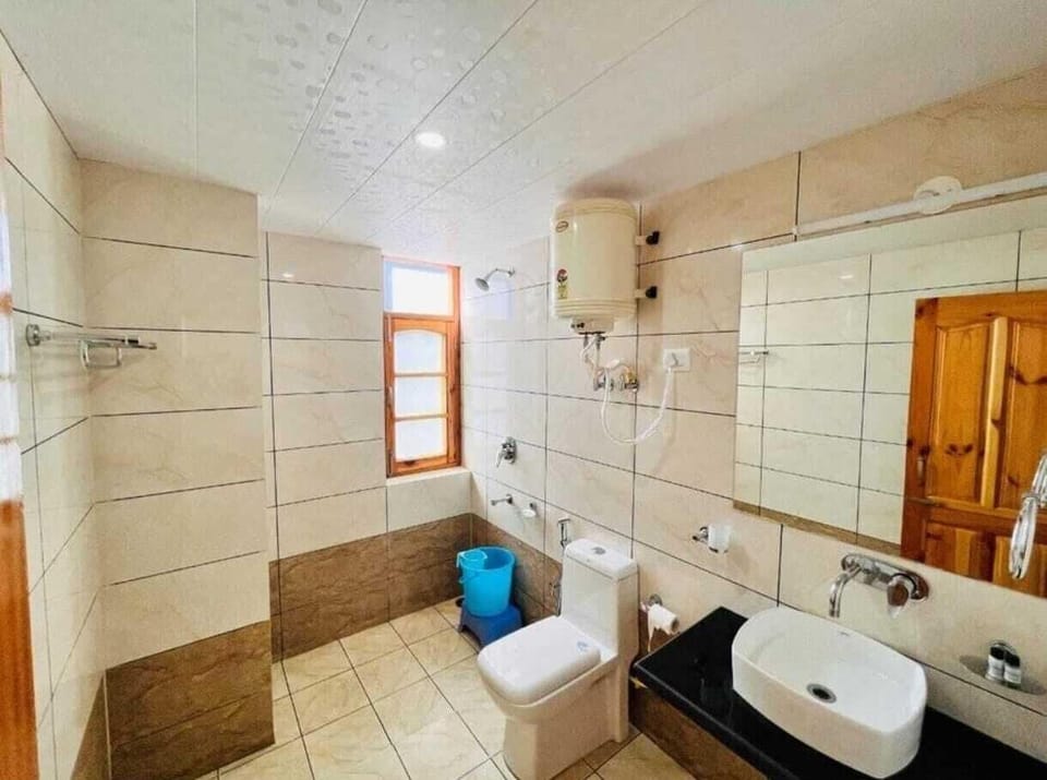 Slippers, towels, soap, shampoo