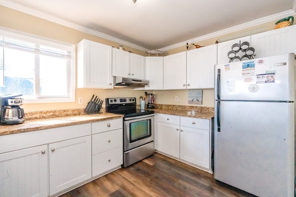 Kitchen II