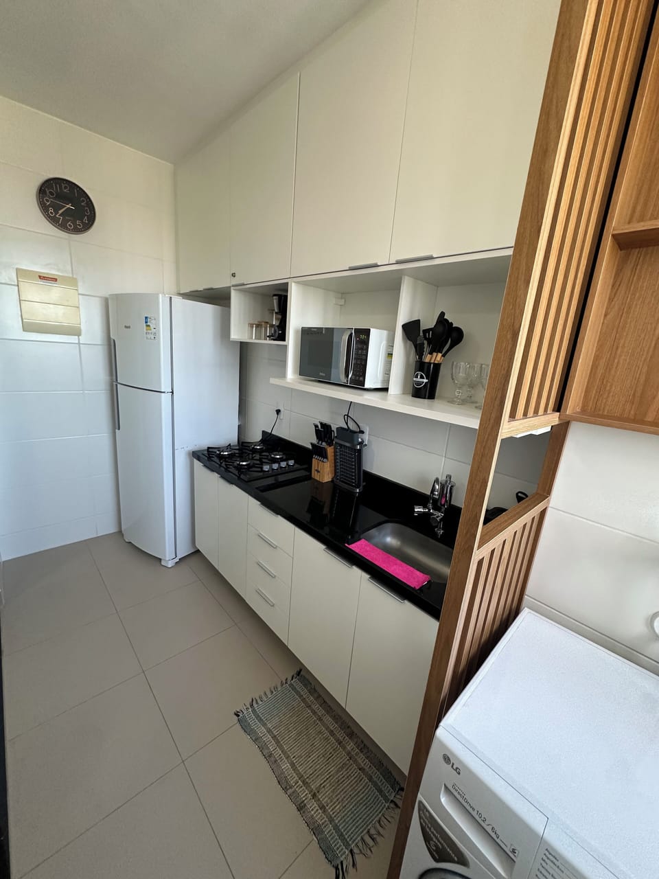 Apartment | Private kitchen | Fridge, cookware/dishes/utensils