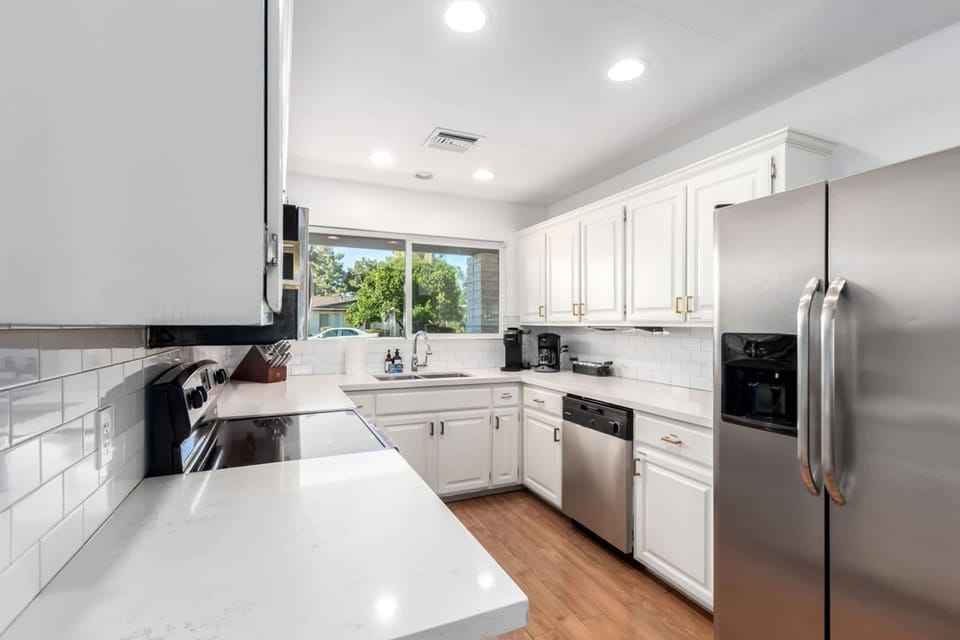 House | 4 bedrooms, high-speed internet