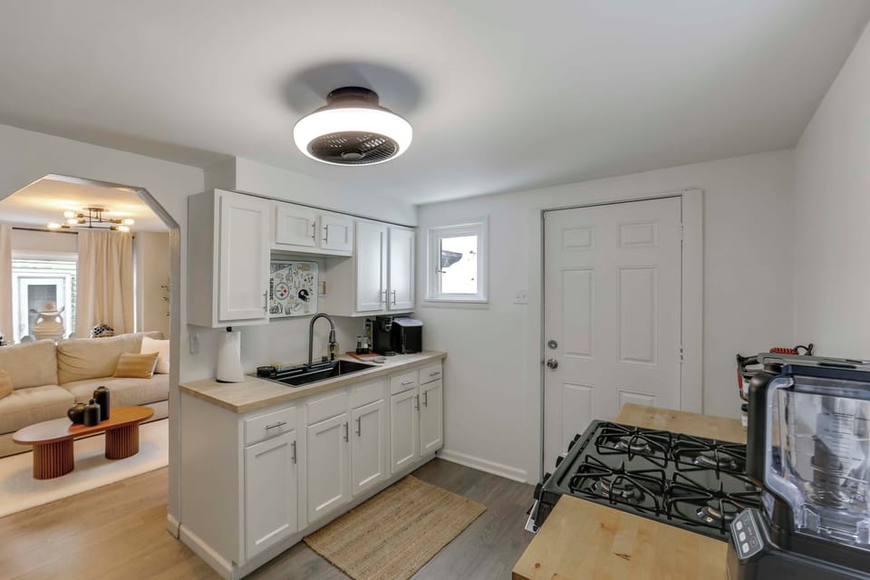 House (3 Bedrooms) | Interior