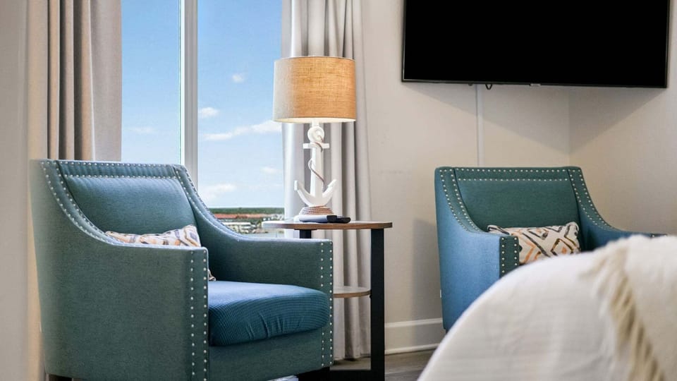 Master Bedroom Sitting Area