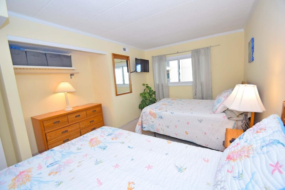 Condo, 2 Bedrooms | 2 bedrooms, WiFi (free)