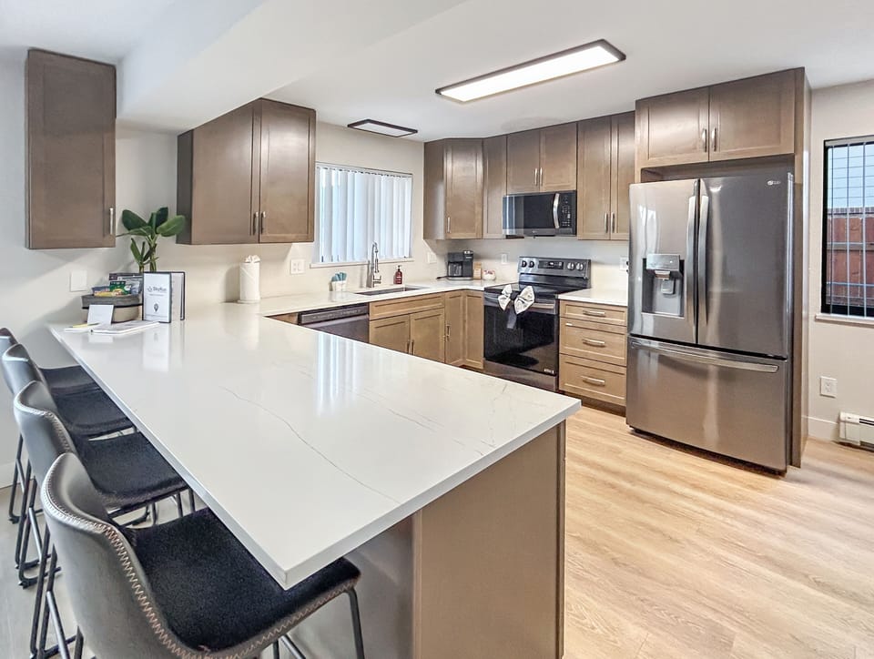 House, 3 Bedrooms | Private kitchen | Fridge, oven, coffee/tea maker, toaster