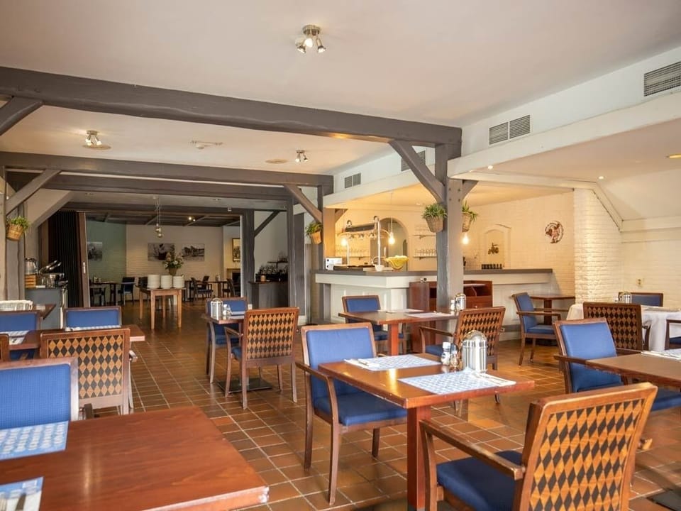 Start your morning with a relaxed breakfast in the airy dining room