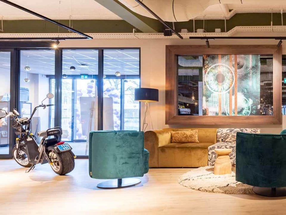 Kick back on plush seating and linger in relaxed comfort.
