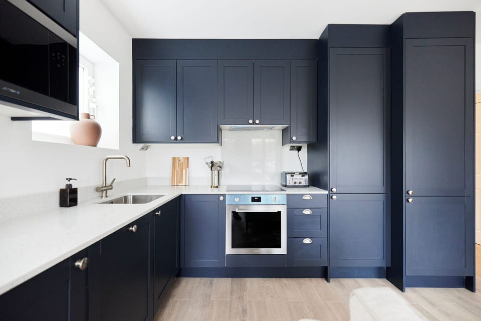 Apartment | Private kitchen | Full-size fridge, microwave, oven, stovetop