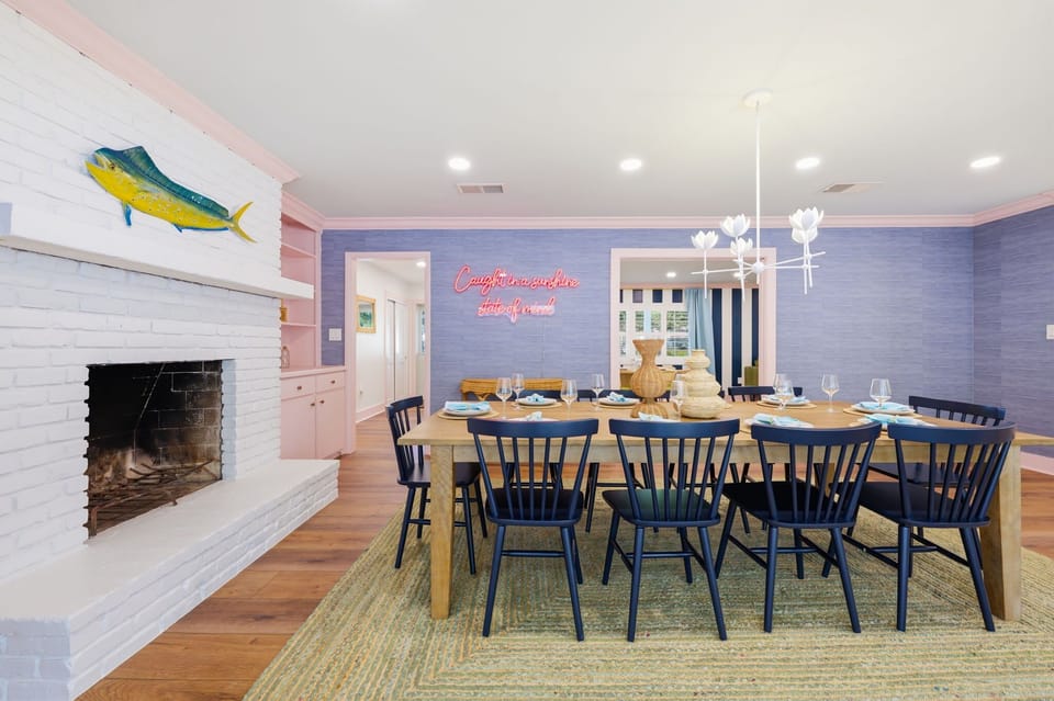 Because food tastes better when shared. From family dinners to casual bites, this dining space is ready for all your culinary adventures.