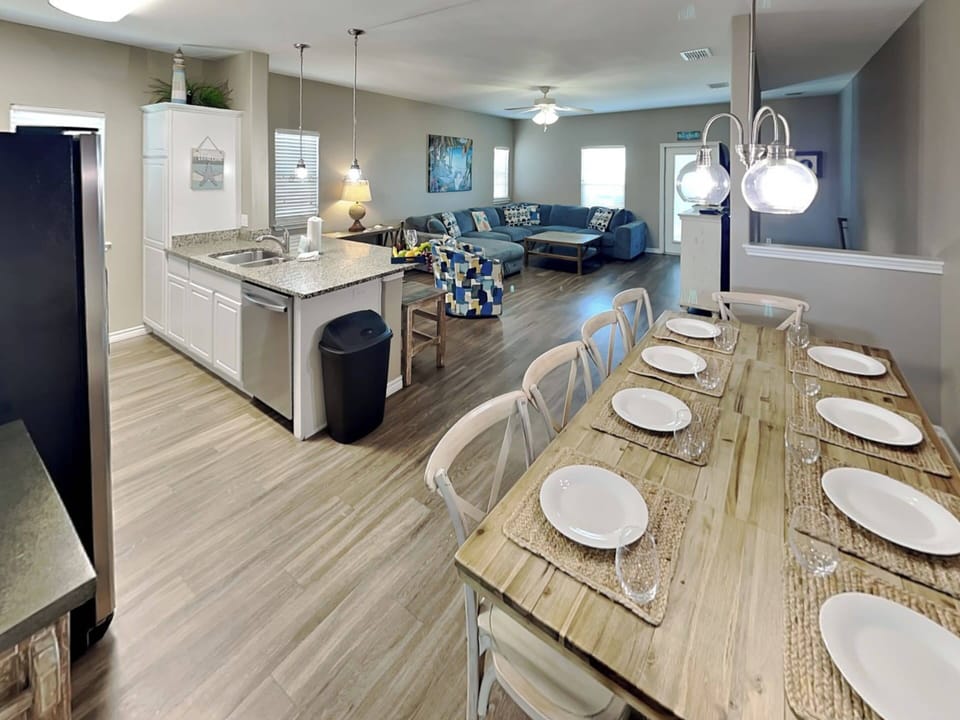 Studio (5 Bedrooms) | Property amenity