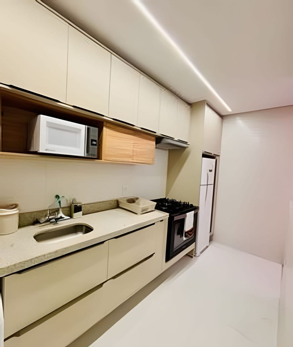 Apartment | Private kitchen | Fridge, cookware/dishes/utensils
