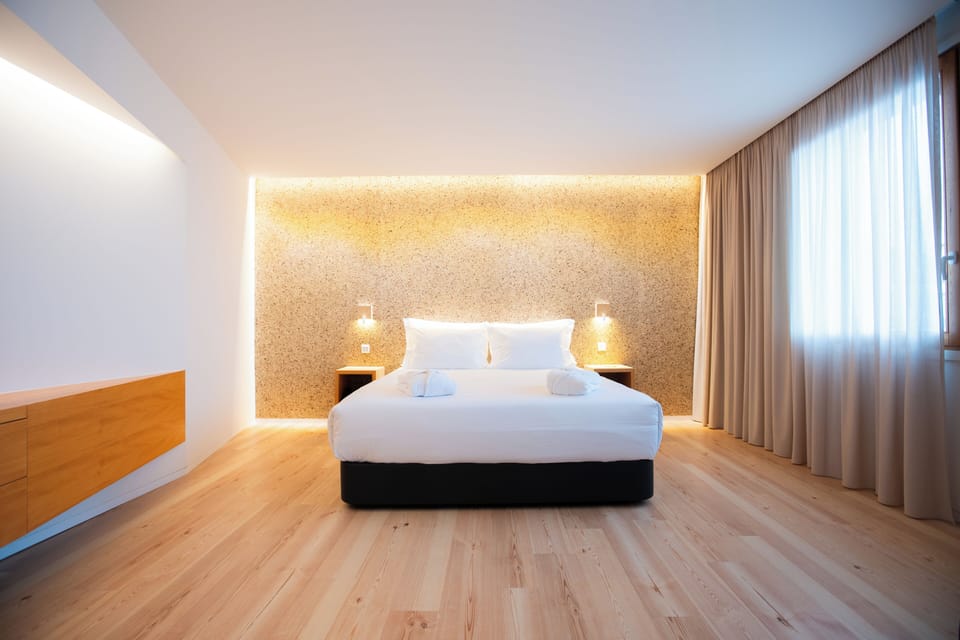 Superior Double Room | In-room safe, desk, blackout drapes, soundproofing