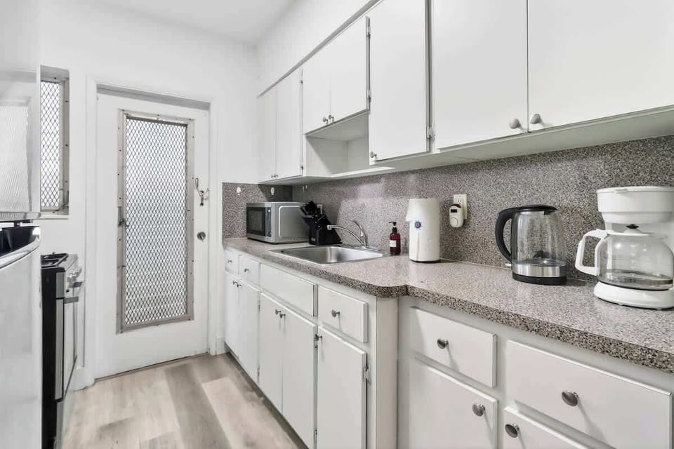 Bright, functional space designed for everyday cooking.