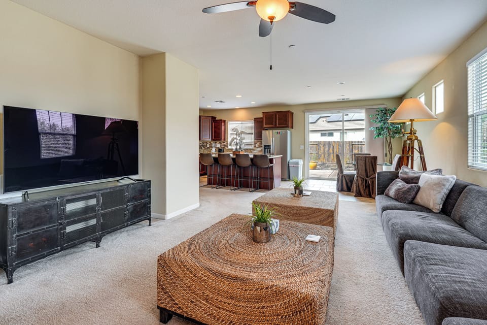 Stockton Vacation Rental | 3BR | 2BA | 1,545 Sq Ft | Step-Free Access