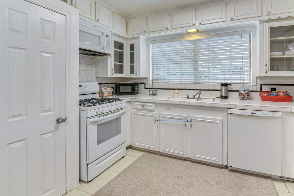 Kitchen | Cooking Basics | Drip & Keurig Coffee Makers