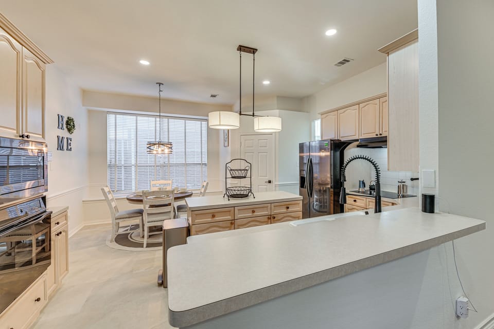 Kitchen | Dishwasher | Toaster
