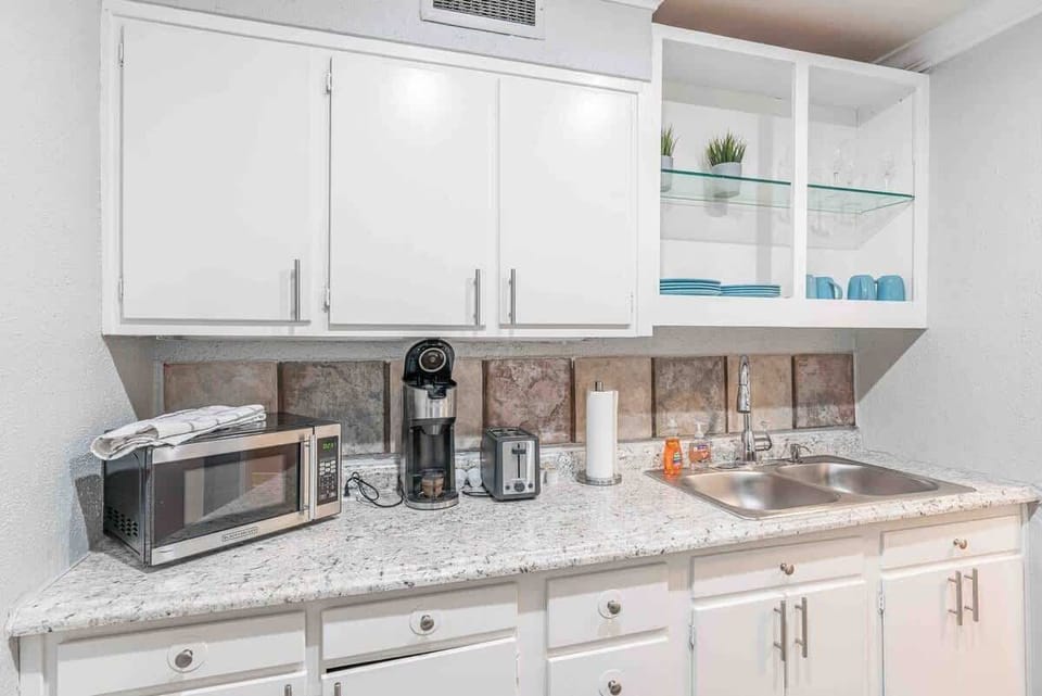 Fully - equipped kitchen