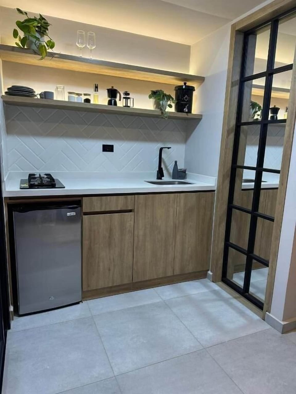 Deluxe Cabin, Mountain View | Private kitchen