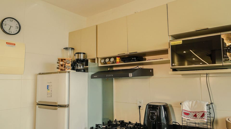 Apartment | Private kitchen | Cookware/dishes/utensils