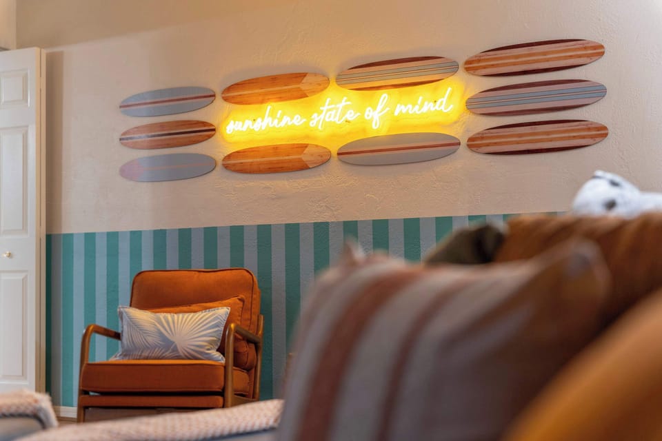 The place where your stay truly begins. Kick off your shoes, grab a drink, and make yourself at home.