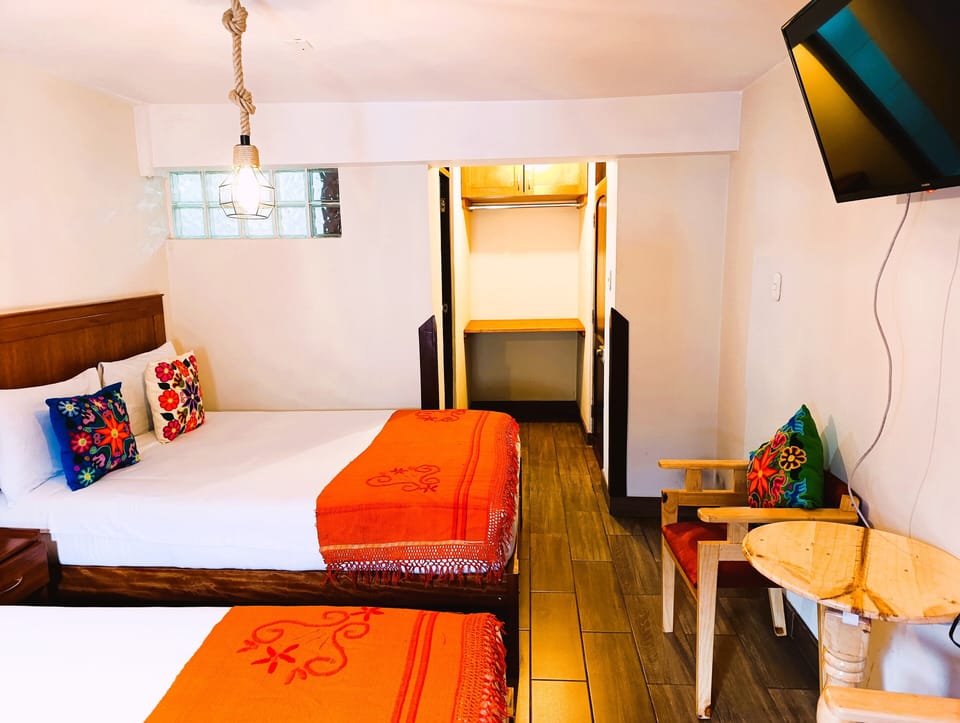 Standard Quadruple Room | Desk, laptop workspace, free WiFi, bed sheets