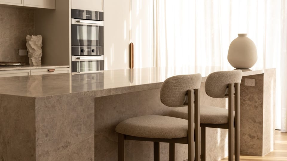 Stunning fully equipped kitchen 