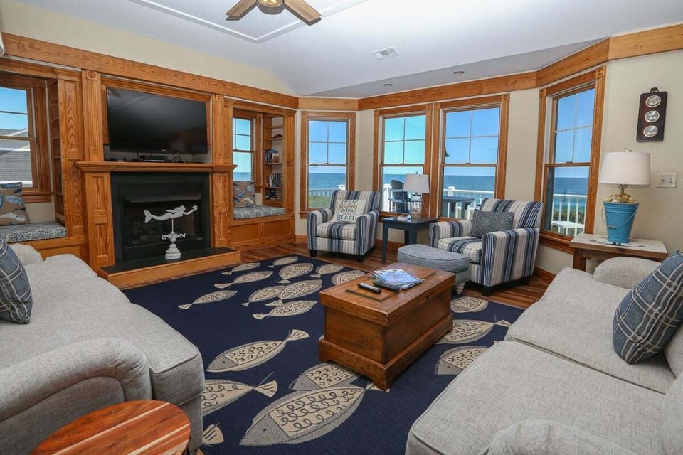 Living Room 2022
