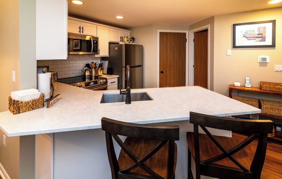 Additional Counter Seating