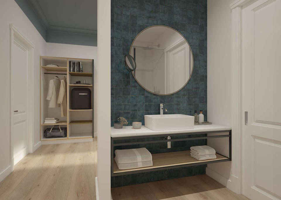 Executive Room, 1 Queen Bed, Balcony, Partial Sea View | Bathroom | Free toiletries, hair dryer, slippers, bidet