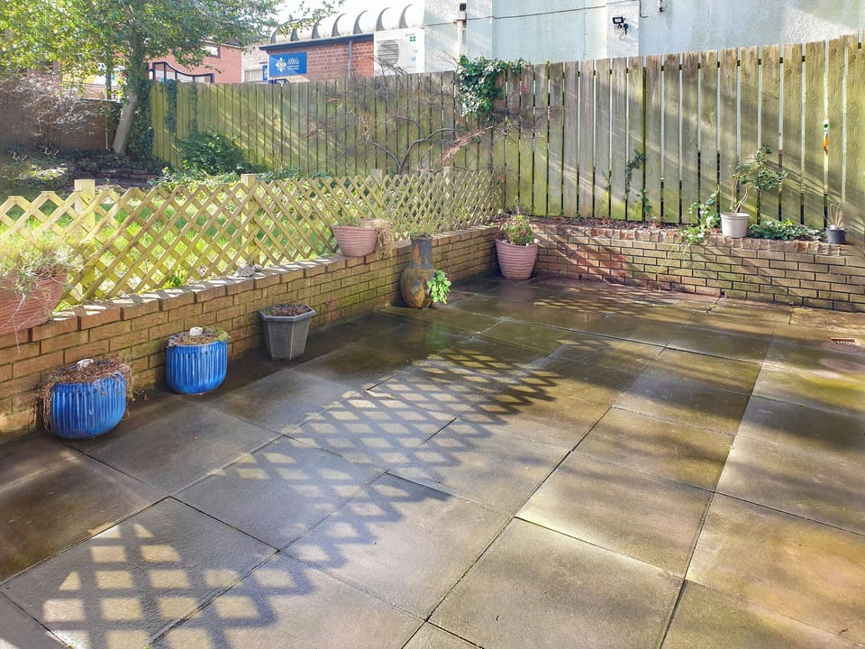 Outdoor | Cookies Den, Church Stretton