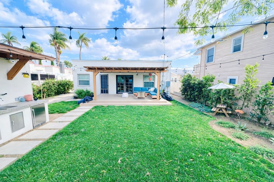 Backyard (there’s lawn games in the 4th bedroom closet)
