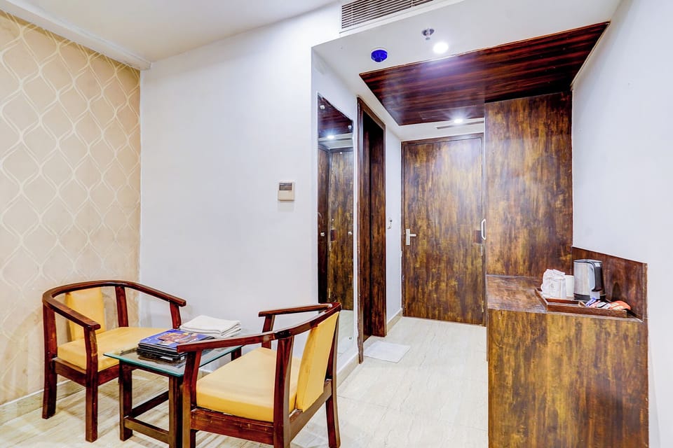 Egyptian cotton sheets, premium bedding, in-room safe, free WiFi
