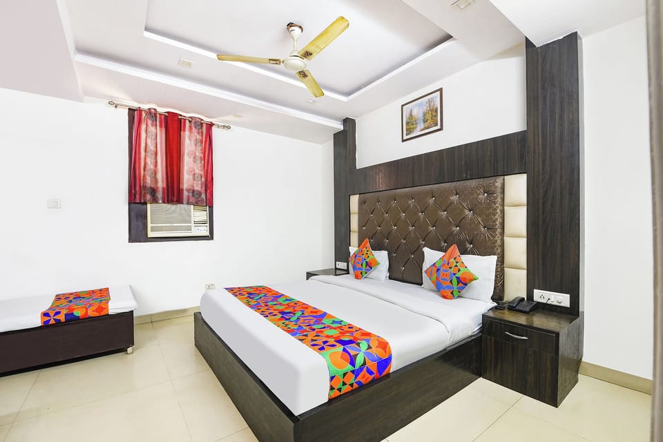 Deluxe Room | Egyptian cotton sheets, premium bedding, in-room safe, free WiFi