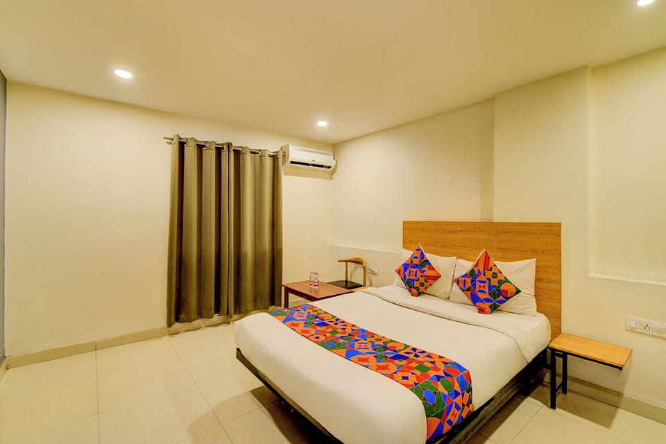Deluxe Room | Egyptian cotton sheets, premium bedding, free WiFi, bed sheets